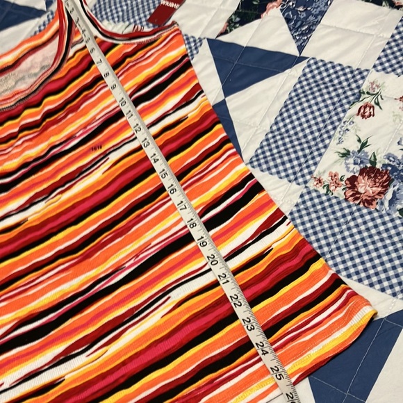 Avenue Tank Top - Picture 3 of 5